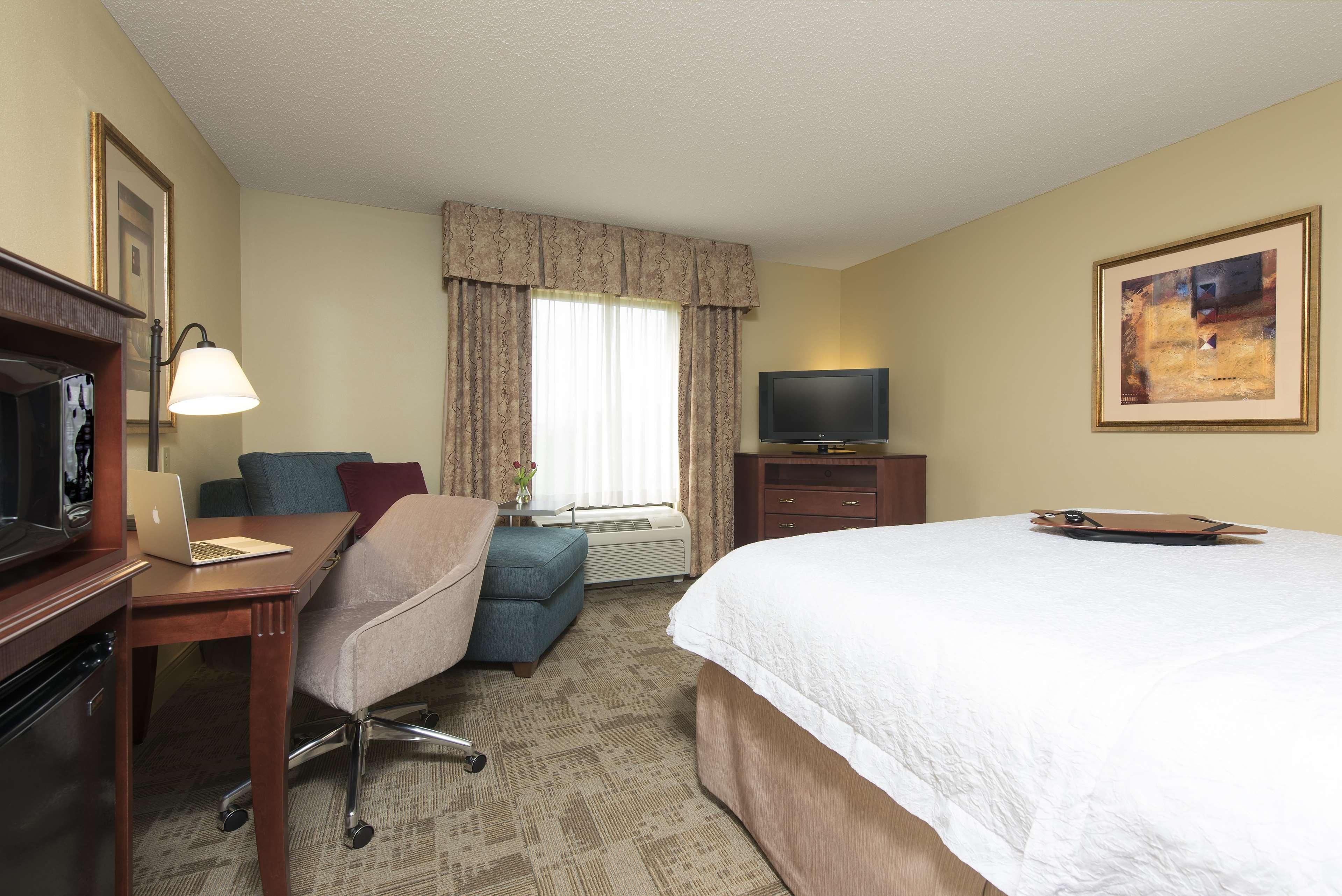 Hampton Inn & Suites Bloomington-Normal Exterior foto