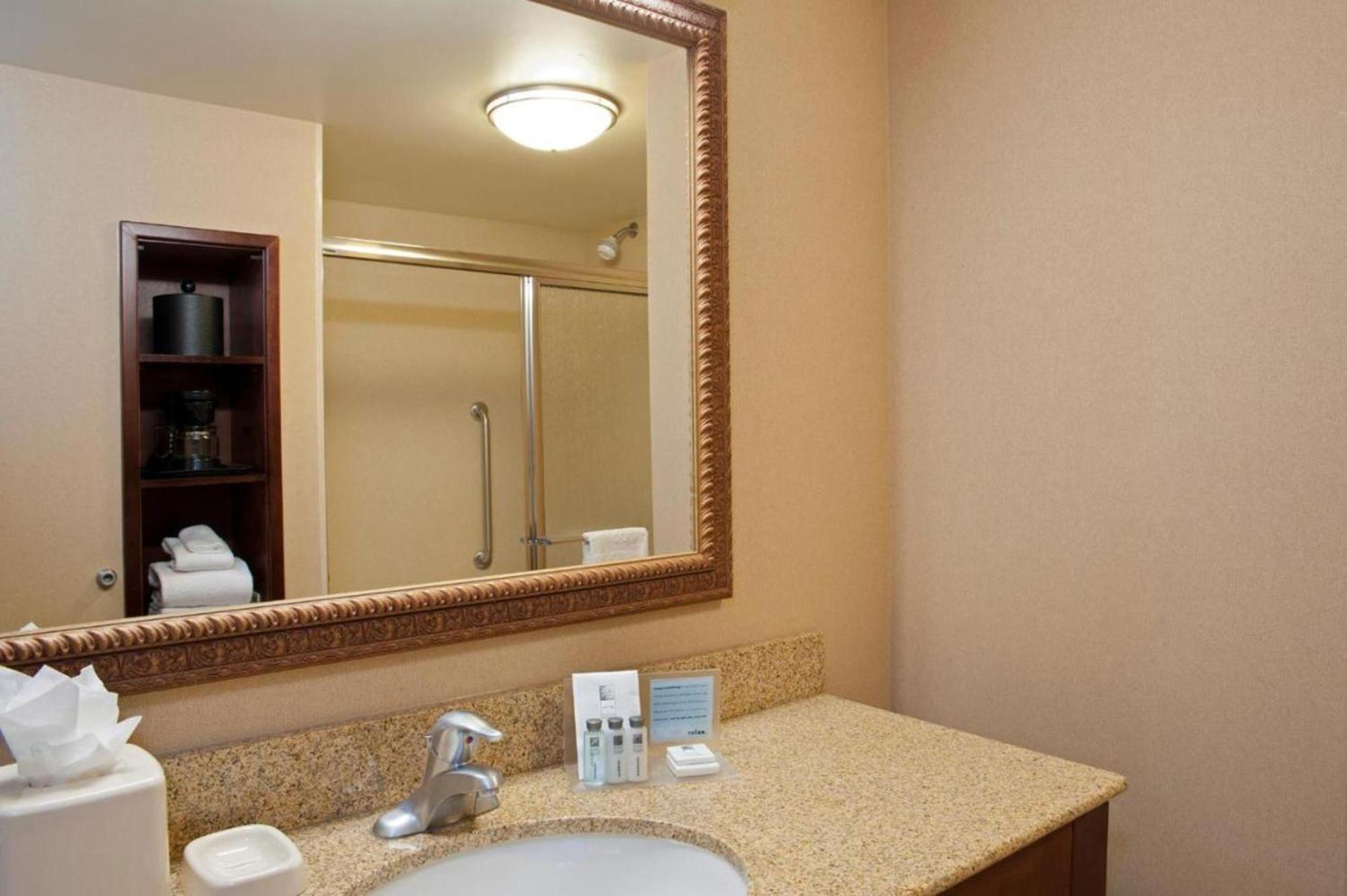 Hampton Inn & Suites Bloomington-Normal Exterior foto