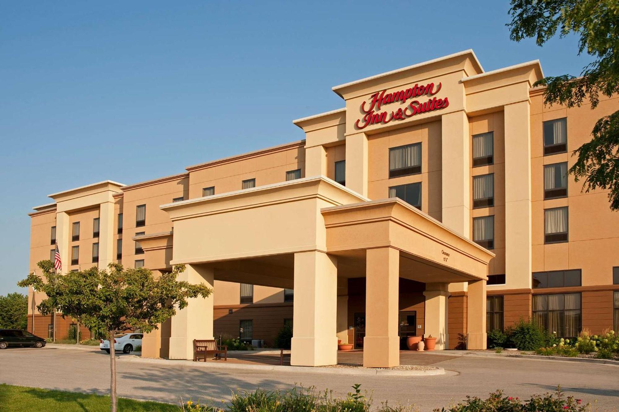 Hampton Inn & Suites Bloomington-Normal Exterior foto